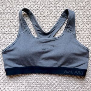Nike Pro Sports Bra - Gray, Size M